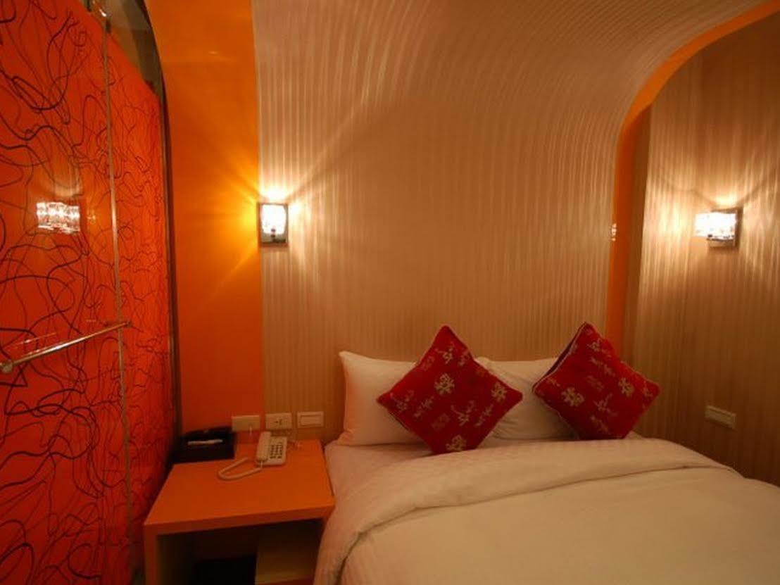 Lio Hotel - Ximending Taipei Exterior photo